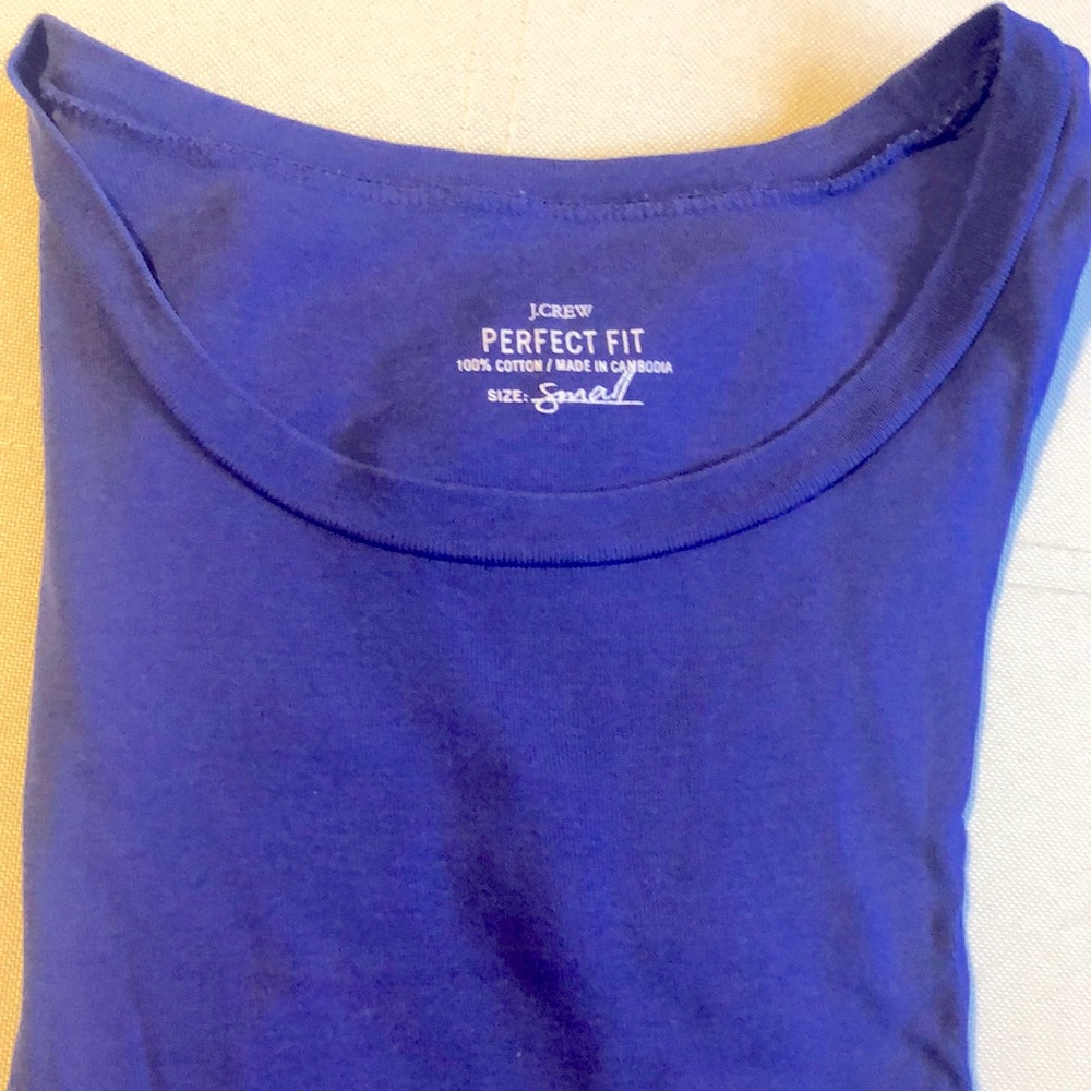Jcrew violet shirt sleeve perfect fit t-shirt, size small EUC